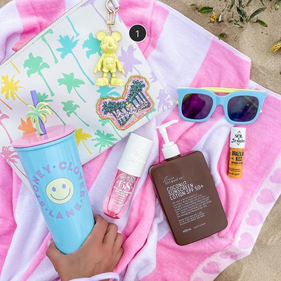 collector’s Minnie Mickey bag charm from BaubleBar in blue polka dot, new no box - Picture 8 of 14